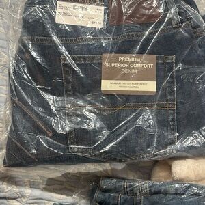 Jos. A. Bank Men's Relaxed Blue Denim Jeans